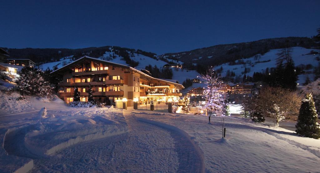 Hotel Interstar Saalbach-Hinterglemm Exterior photo
